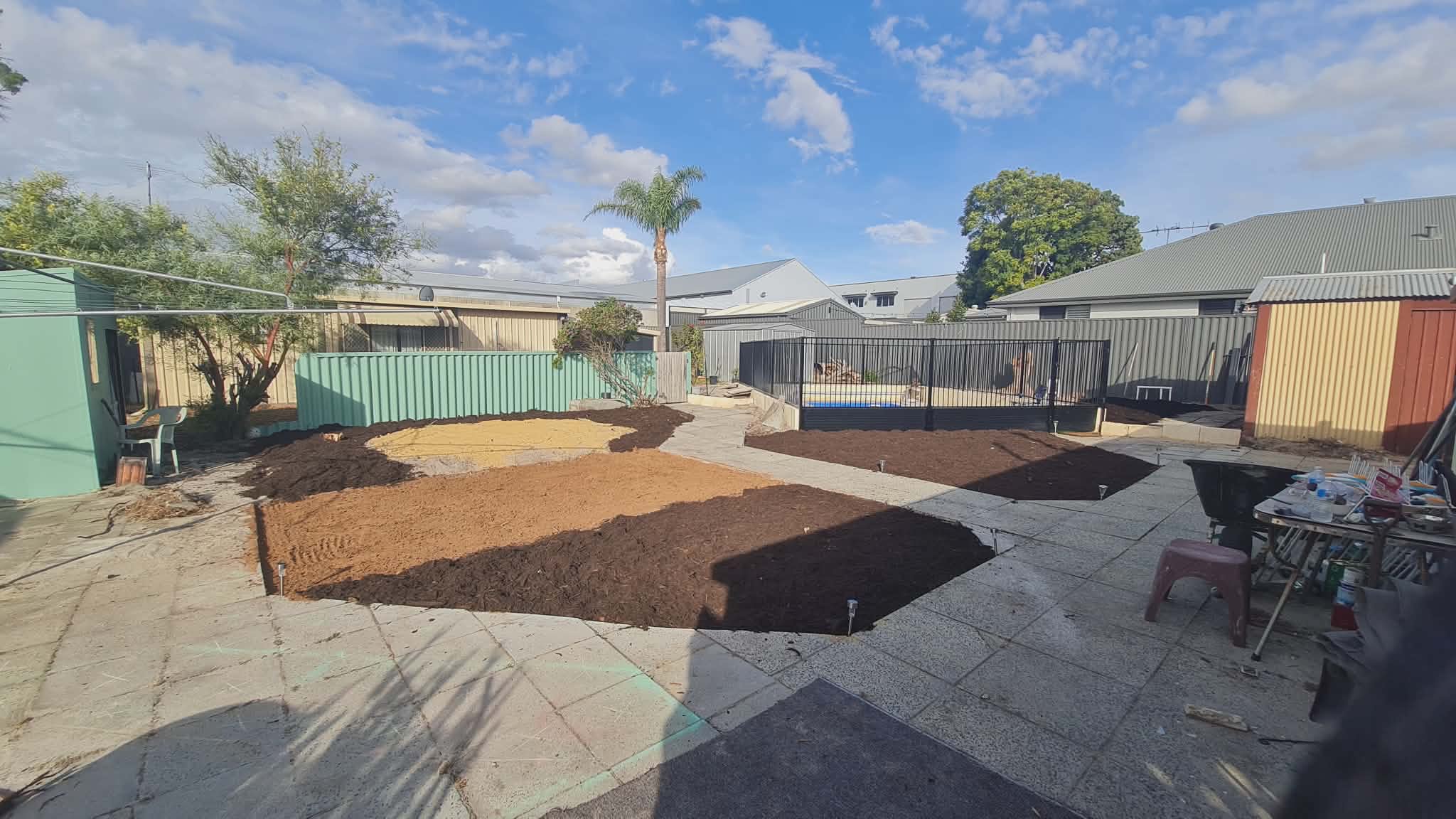 straight-up-retaining-fencing-earthworks-1