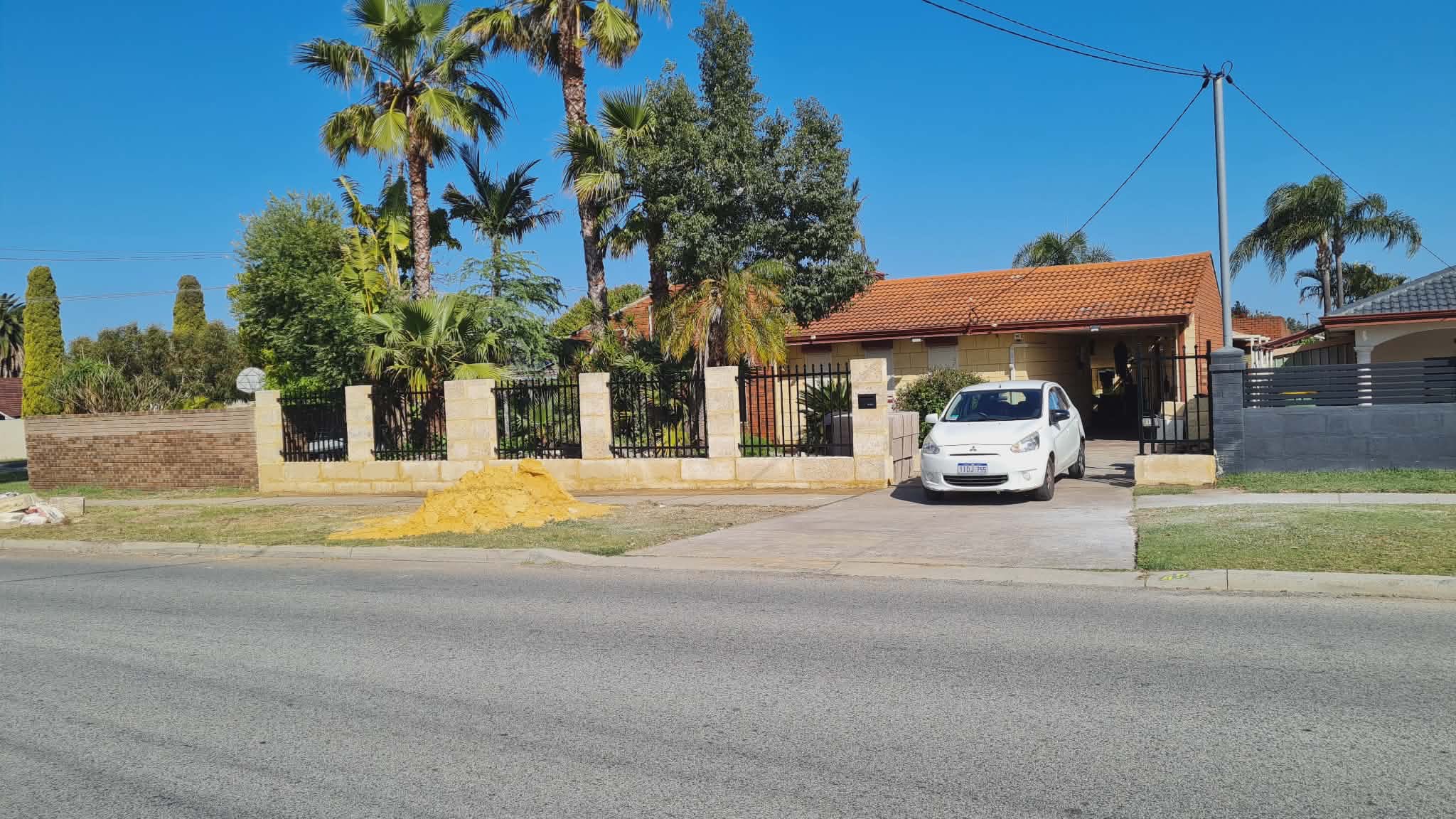 straight-up-retaining-fencing-earthworks-6